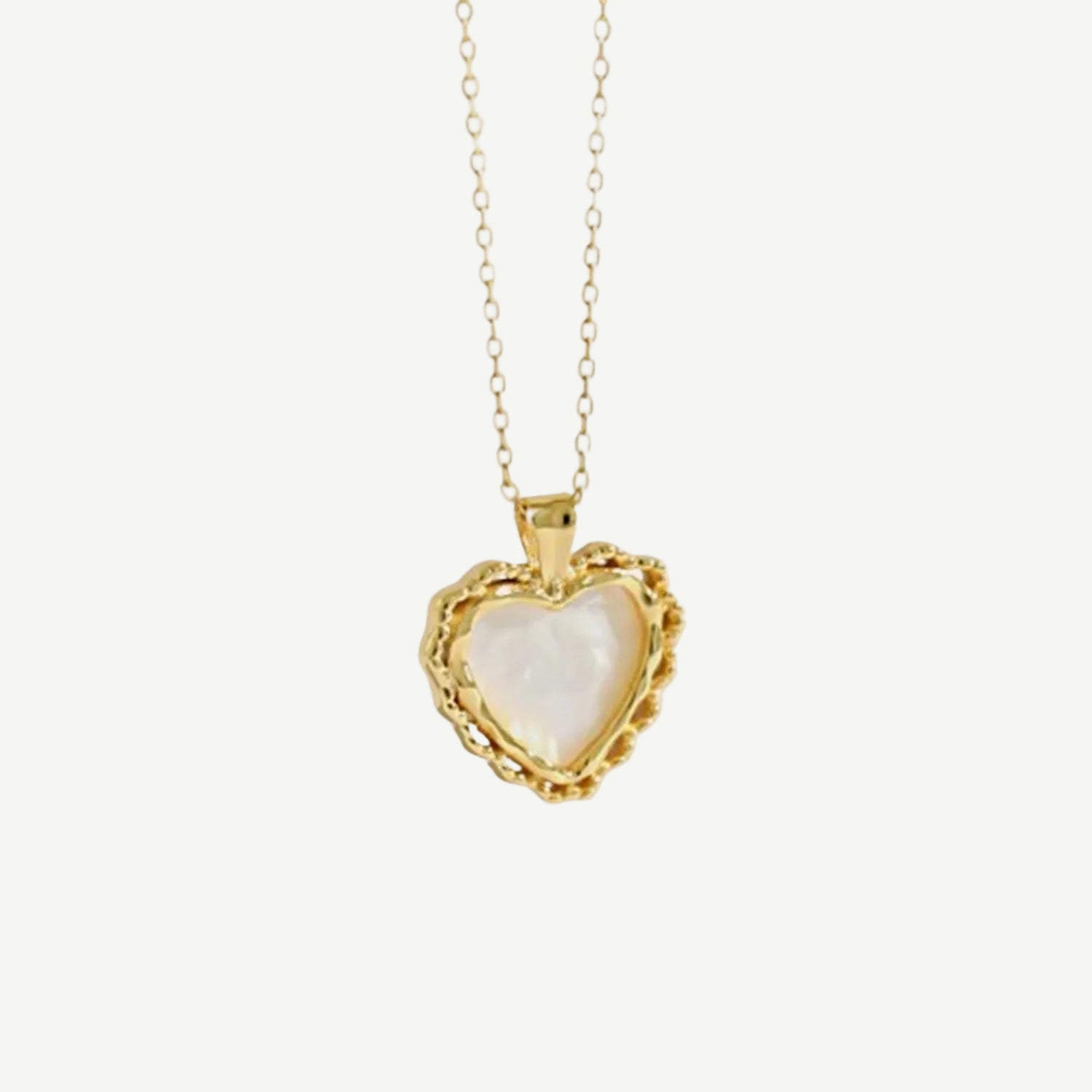 Amour Necklace