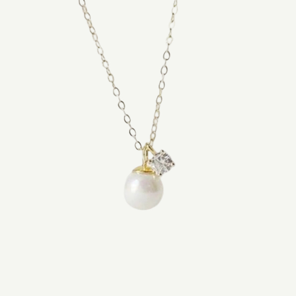 Gleam necklace