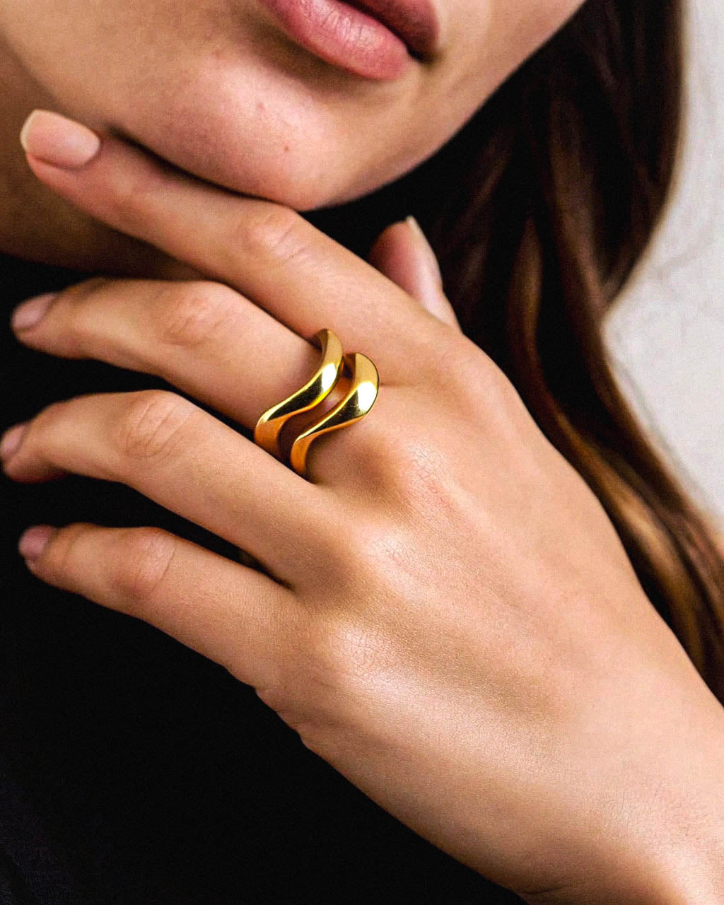 Amberfall Minimalist Gold Ring – tarnish-free stainless steel by BILARRI