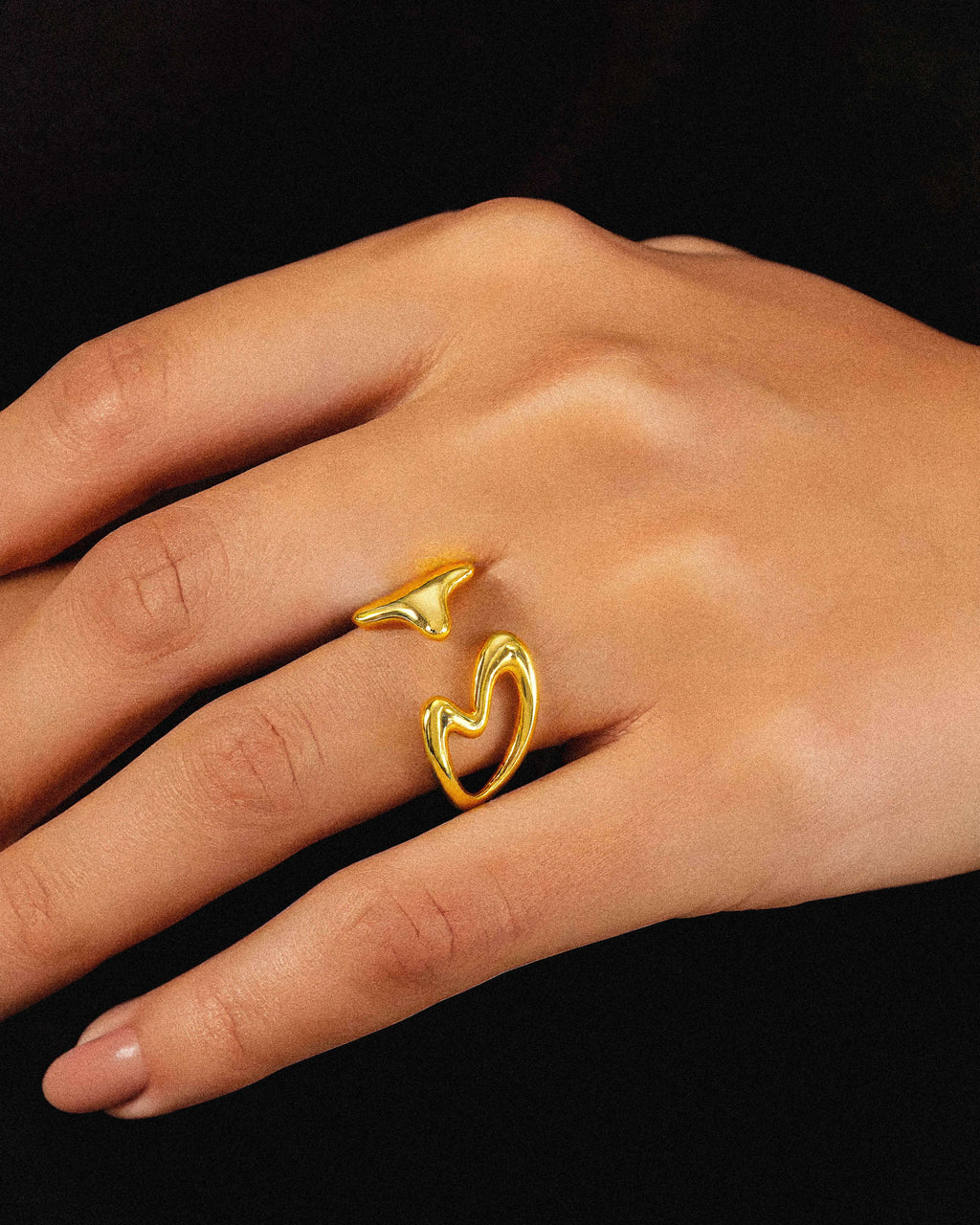 18K Gold Blushfire Ring jewellery – minimalist women by BILARRI