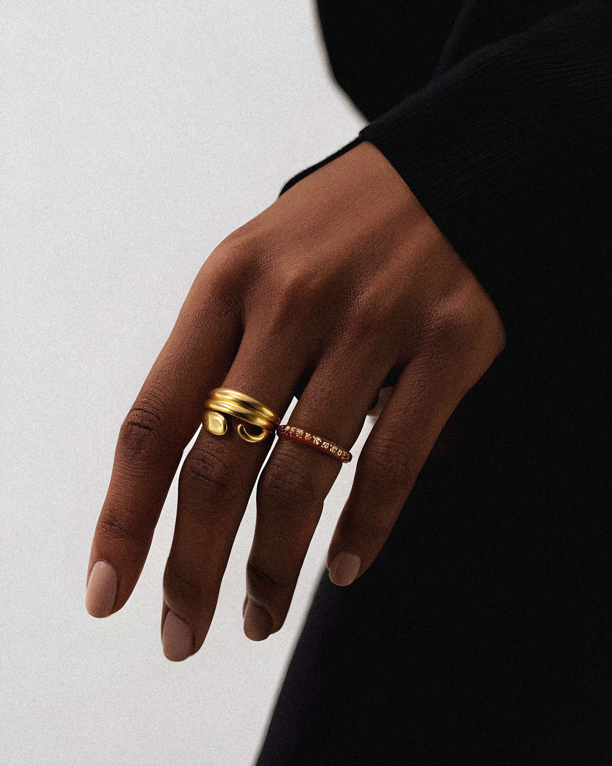18K Gold Stackable Ring Solstice worn on hand – stainless steel women by BILARRI