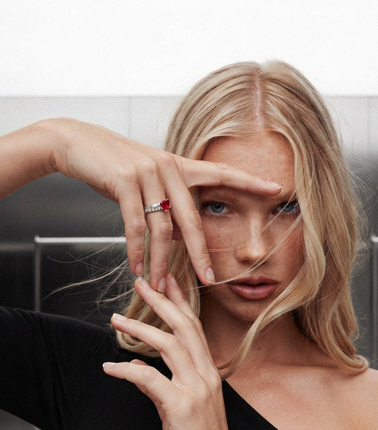 Heart baguette Ring BILARRI