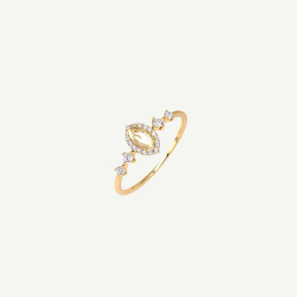 Gold New york Ring